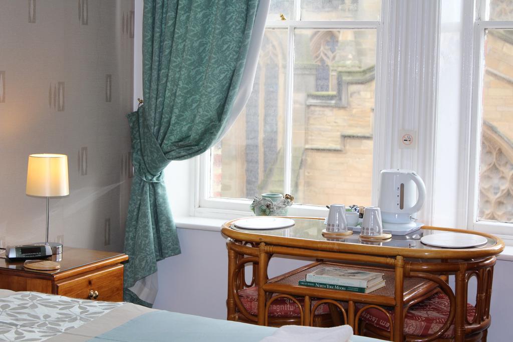 Bed and Breakfast The Middleham Whitby Zewnętrze zdjęcie